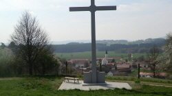 Kreuz über Biberbach